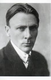 Mikhail Bulgakov - mikhail_bulgakov-messmatch-article-portrait-black_and_white