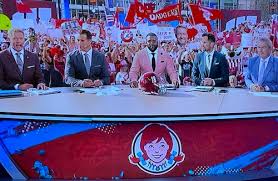 Watch Mark Ingram put on Alabama helmet, taunt Wisconsin fans on Big Noon 
Kickoff set