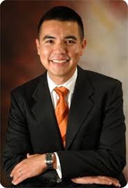 Dr. Luis Cabrales. Luis Edgar Cabrales Arriaga was born in Tampico, Mexico. He received a BS in Chemical Engineering at the Instituto de Estudios Superiores ... - lcabrales