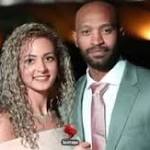 كوفى يهنئ شيكابالا بخطوبته فى