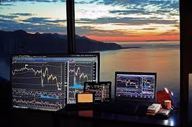 Jim Cramer’s Analysis of Eaton and ServiceNow: Key Takeaways for Investors