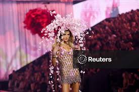 alessandra ambrosio — trending on Google in Venezuela