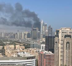 Incêndio em Arranha-Céu de Dubai: Ninguém Se Feriu! - Imagen principal del artículo