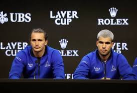 Alcaraz x Zverev: horário e onde assistir à semifinal do Australian Open