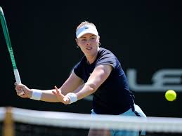 By the numbers: Gibson's hard-court success continues against Chwalinska