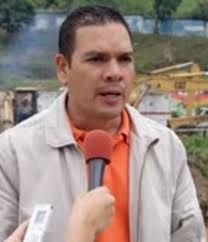 Luis Morillo. Credito: Prensa Alcaldía de Guaicaipuro. 08 de Agosto.- Las comunidades El Encanto, El Tiuna y El Rincón de Los Teques son recuperadas por las ... - luis_morillo_mail.google.com