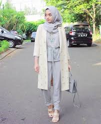 Hasil gambar untuk style simple tapi keren remaja