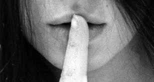 Risultati immagini per silenzio