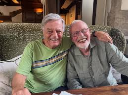 Bob Harris OBE (@whisperingbob) • Threads, Say more