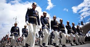 Colombia celebra el 20 de julio con desfiles en Santa Marta y Bogotá - Imagen principal del artículo