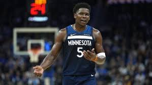 Anthony Edwards sofre lesão no joelho e desfalca Timberwolves por semanas