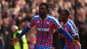Crystal Palace vence al Wolverhampton con gol de último minuto
