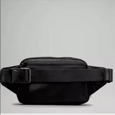 lululemon athletica | Bags | Nwt Lululemon Everywhere Belt Bag | Poshmark