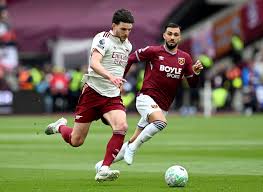 Gary Neville ‘stunned’ by Declan Rice and explains why West Ham shock could be on