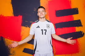 FourFourTwo - News update
