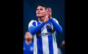 Ex-Fluminense, Thiago Silva está em pré-lista da seleção brasileira para a Copa