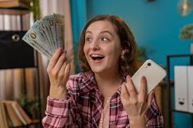 Financial Fortunes Align for Select Zodiac Signs on February 12, 2026