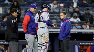 Jonah Heim Exits Game with Hand Injury