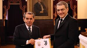 Galatasaray ve Juventus arasında Galatasaray Lisesi’nde dostluk yemeği