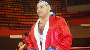 Konnan habría perdido ambas piernas tras graves complicaciones de salud; reportan que el luchador se encuentra en rehabilitación