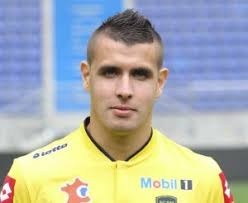 rafael-dias Le FC Sochaux a officialisé ce mardi le prêt de Rafael Dias (22 ans) à Arles-Avignon jusqu&#39;en juin prochain. L&#39;attaquant franco-portugais espère ... - rafael-dias-300x246