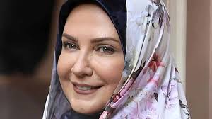 بیوگرافی لعیا زنگنه چشم رنگی و همسرش