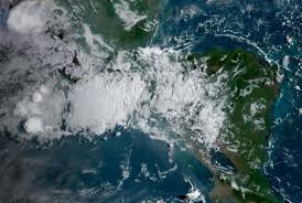 Lluvia Y Nubosidad Persistirán En Guatemala Este Domingo