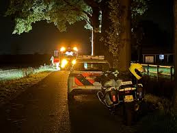 Driver dies after car enters ditch in Heelweg