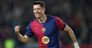 Media: taką umowę Barcelona proponuje Robertowi Lewandowskiemu. Wyciekły szczegóły