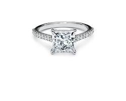 Image of Princess cut diamond platinum setting ring