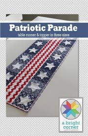 Résultat de recherche d'images pour "4th of July table runners"