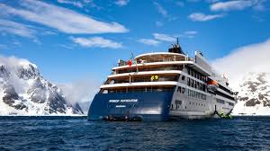 Cruise Ship Collision in Argentina Due to High Winds