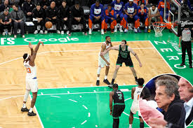 Mitchell Robinson missing free throw during NBA Game