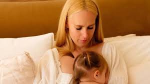 La sorprendente realidad de Rumer, hija de Bruce Willis, desde que es madre soltera: “Tengo 4 trabajos para mantener a mi hija”