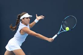 Iga Swiatek vs Camila Osorio: Beijing Showdown