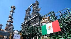 Pemex reporta nueva fuga de combustóleo en ducto de la refinería de Salina Cruz, Oaxaca