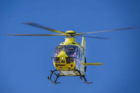 Reanimatie op Scheveningseslag in Den Haag, traumahelikopter gealarmeerd