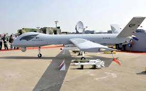 EUA elevam tarifas sobre drones a até 100%; China exige retirada