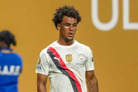 Oscar Bobb ‘ready’ to make instant impact for Manchester City after injury layoff