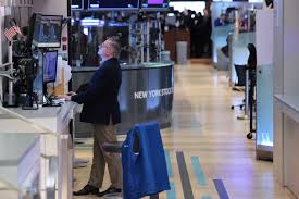 Markets News, July 28, 2026: Major Indexes End Mostly Higher on Strong Earnings as Oil Prices Sink; Dow Adds Nearly 550 Points; Chip Stocks Weigh on Nasdaq