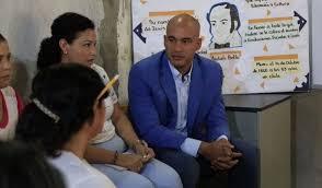 ¡Adiós Tareas! Debate Nacional Sobre Eliminación de Tareas Escolares en Venezuela