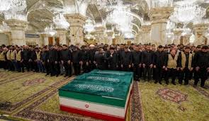 ببینید | برپایی نماز بر پیکر رهبر شهید در کربلا