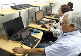 Aguinaldo y empleo: INAPAM ayuda a adultos mayores a conseguir trabajo