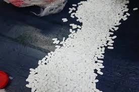 Aseguran 6 mil 858 pastillas con hidrocodona en AICM
