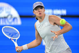 Iga Świątek at WTA Finals in Riyadh: Pursuing Victory and Addressing WTA Calendar Concerns