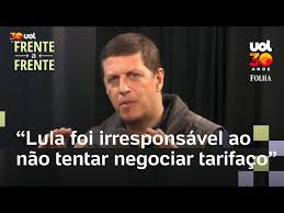 Salles: Governo foi irresponsável ao não tentar negociar tarifaço com EUA