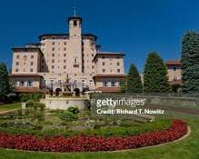 Image of Broadmoor, Colorado Springs (copyrightfree)