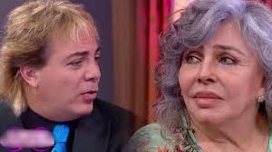 ¡Reencuentro Explosivo! Cristian Castro Revela Secreto Íntimo de su Mamá - Imagen ilustrativa del artículo
