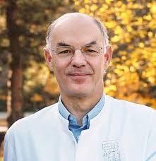 Dr. Hans Georg Nehen – Klinikdirektor der Klinik für Geriatrie