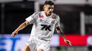 Após recusar proposta do Coritiba, atacante se encaminha para time da Libertadores